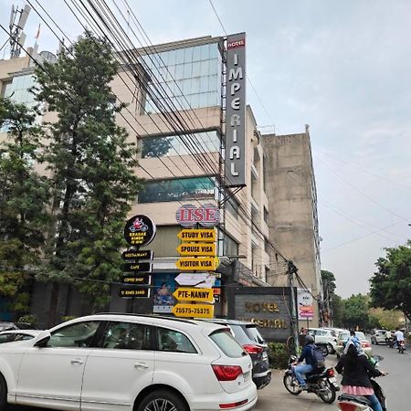 Hotel Imperial Executive Ludhiana Exterior foto