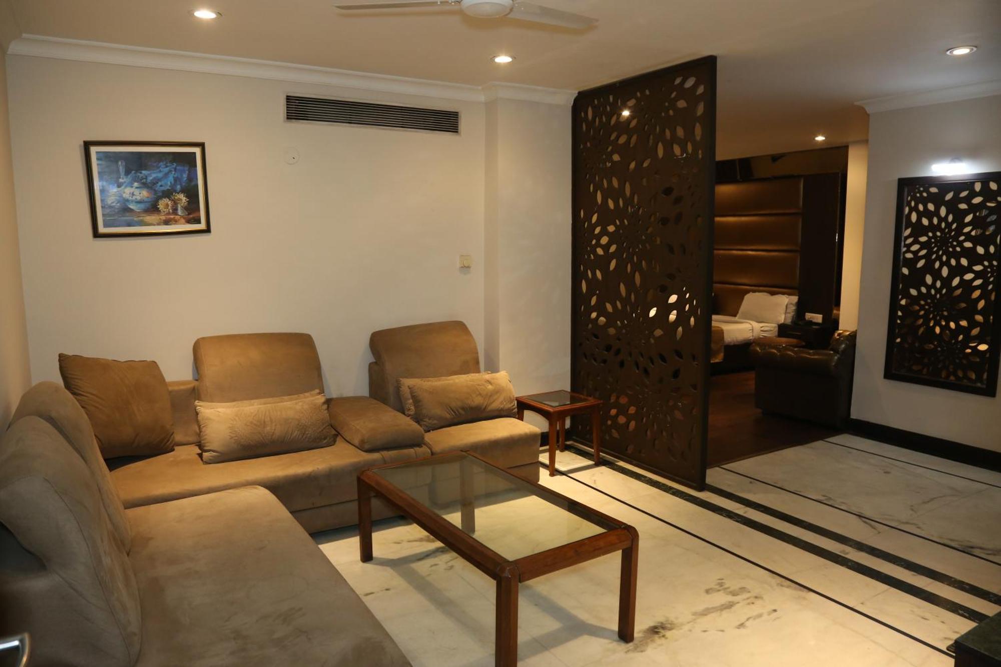 Hotel Imperial Executive Ludhiana Exterior foto